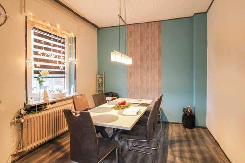 Ansicht Essbereich - 5 Zimmer Einfamilienhaus in Duisburg