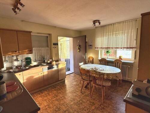 Küche mit Hofzugang - 