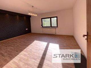 OG 2 Schlafzimmer neuer Boden.jpg - 