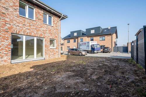  Garten - Doppelhaushälfte mit 125,00 m&sup2; in Heinsberg / Porselen zum Kaufen