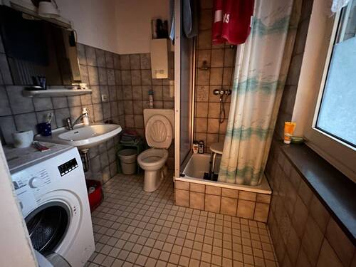 Wohnung EG Bad - 
