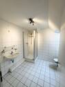 OG: Duschbad mit Fenster - 