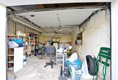 Garage - 