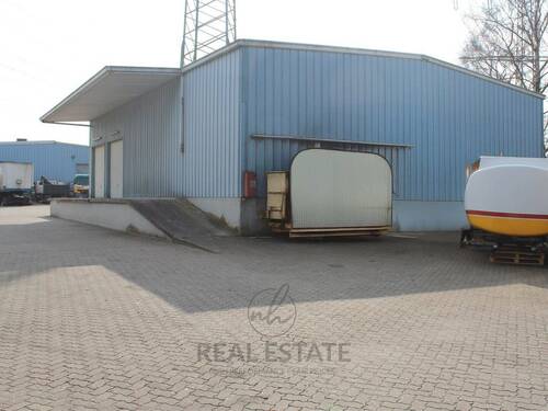 4.jpg - Halle in Oststeinbek zur Miete