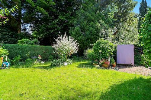 Garten - 1 Zimmer Mehrfamilienhaus, Wohnhaus zum Kaufen in Berlin