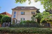 Hausansicht - 1 Zimmer Mehrfamilienhaus, Wohnhaus in Berlin