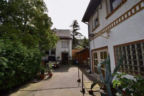 Seitenbau - 8 Zimmer Mehrfamilienhaus, Wohnhaus in Berlin