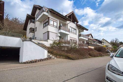 Aussen3 - 3 Zimmer Etagenwohnung zum Kaufen in Waldshut-Tiengen