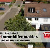 Charmante Doppelhaushälfte mit Garten und Doppelgarage in ruhiger Lage - Gonbach