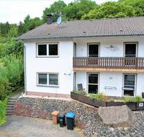 Eigentumswohnung mit Balkon, Aussicht, Parkplatz und Garten in Birresborn