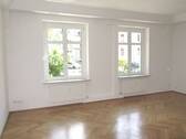 Wohnzimmer - Die ideale Stadtwohnung…. - 480,00&nbsp;EUR Kaltmiete, ca.&nbsp; 83,00&nbsp;m&sup2;&nbsp;Wohnfl&auml;che