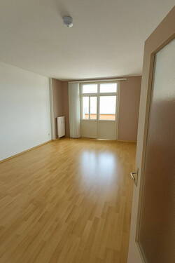 Wohnen - 3 Zimmer Etagenwohnung in Dresden