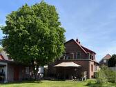 Haus vom Garten - 5 Zimmer Einfamilienhaus zum Kaufen in Unterlüß