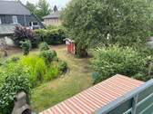 Teilansicht Garten vom Balkon - 