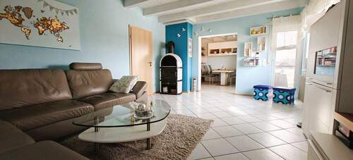 Wohnzimmer - 5 Zimmer Einfamilienhaus in Kippenheim