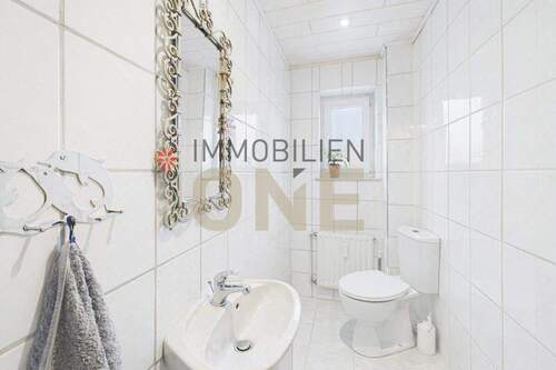 Bild 3 - 5 Zimmer Mehrfamilienhaus, Wohnhaus in Altmannstein