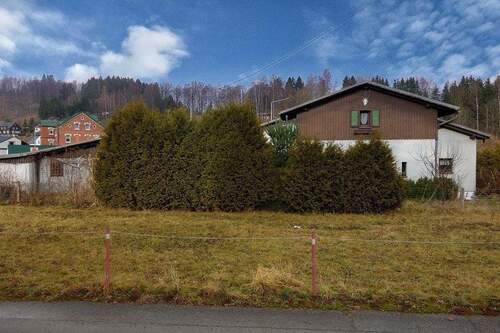 Rückseite - Einfamilienhaus mit 104,40 m&sup2; in Zwota zum Kaufen