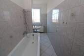 Beispiel Bad mit Wanne - 