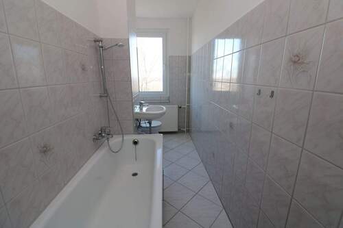 Beispiel Bad mit Wanne - 