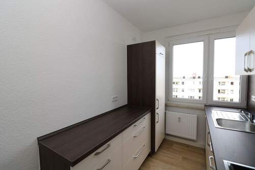 Beispiel Küche - Etagenwohnung mit 69,10 m² in Freiberg zur Miete