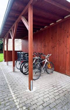 Fahrradstellplätze - 