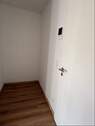 Eingangsbereich mit Garderobe und Videosprechanlag - 