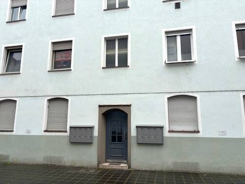 Frontansicht - 2 Zimmer Etagenwohnung zum Kaufen in Nürnberg
