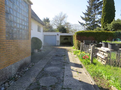 Haus seitlich - 