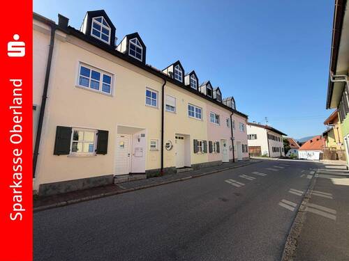 Hausansicht - Marktplatz-Nähe: Zentrales Stadthaus mit Charme
