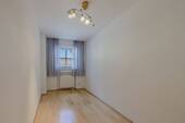 Schlafzimmer/Büro im Untergesc - 