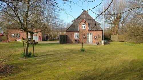Ansicht , Garten - Einfamilienhaus auf der Insel Nordstrand.