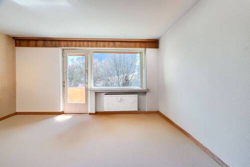 Wohnzimmer - 4 Zimmer Etagenwohnung zum Kaufen in Bad Hindelang