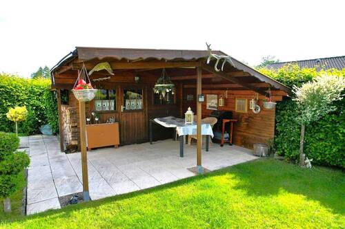 Hinterhausen 3.JPG - 4 Zimmer Mehrfamilienhaus, Wohnhaus in Gerolstein