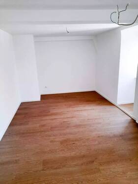 5278e776-745f-43f1-9480-ef570353a326.webp - 