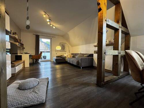 Dachgeschoss - Wohn-Essbereich... - 