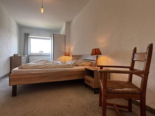 Erdgeschoss - Schlafzimmer… - 