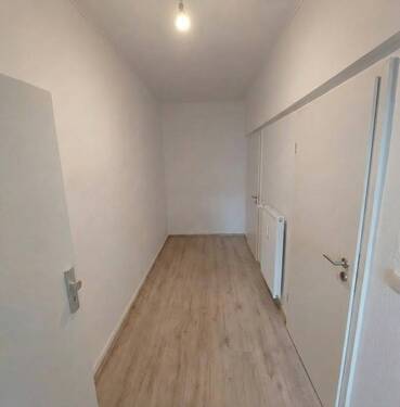 Flur - 2 Zimmer Etagenwohnung zur Miete in Witten