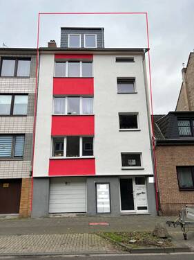 Vorderansicht - Mehrfamilienhaus mit 5 Wohneinheiten und einer Garage in Köln-HumboldtGremberg
