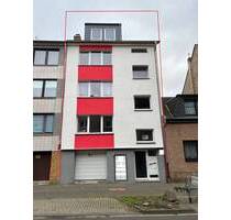 Mehrfamilienhaus mit 5 Wohneinheiten und einer Garage in Köln-HumboldtGremberg