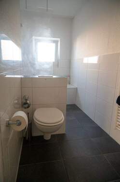 ce74be00-7e6f-4307-8972-49b0b5aafad4-1853506352.jp - 