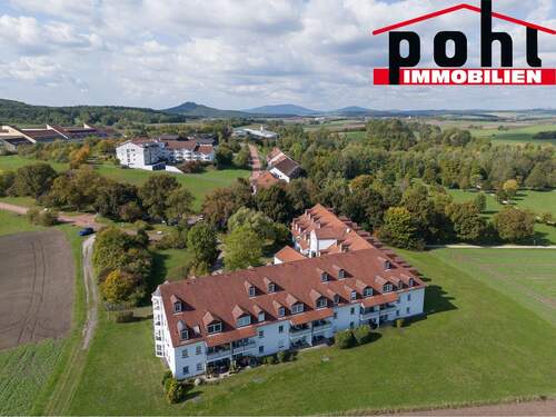 2.jpg - Helle und großzügige 2-Zimmer Eigentumswohnung im Kurgebiet von Bad Rodach! Voll möbliert!