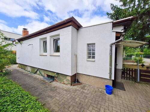 Seitenansicht - 3 Zimmer Mehrfamilienhaus, Wohnhaus zum Kaufen in Magdeburg