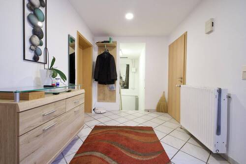 Eingangsbereich - Einfamilienhaus mit 97,00 m&sup2; in Völklingen zum Kaufen