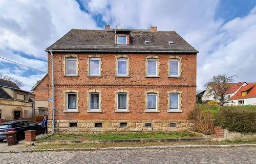 07_01.jpg - AUKTION: Mehrfamilienhaus mit Anbau in idyllischer Dorflage