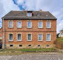 AUKTION: Mehrfamilienhaus mit Anbau in idyllischer Dorflage - Kretzschau Gladitz