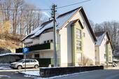 Gepflegtes Haus mit Privatparkplätzen - 2 Zimmer Etagenwohnung zum Kaufen in Stadt Wehlen