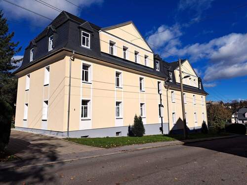 Objekt.jpg - Familien aufgepasst: neu sanierte 3-Zimmer-Wohnung in ruhiger Thalheimer Lage