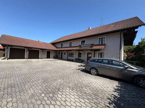 Ansicht vorne - Mehrfamilienhaus, Wohnhaus mit 400,00 m² in Bad Füssing zum Kaufen