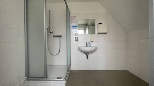 Sanitäranagen Obergeschoss - 