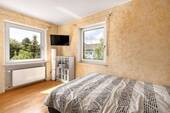 Schlafzimmer 3 m. West-/Nordf. - 
